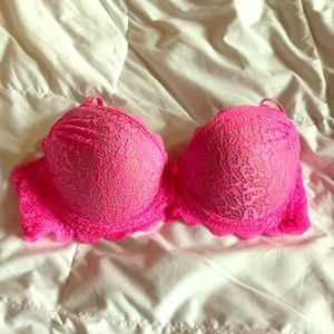 Jezebel 36B Pink Lacey Push-Up Bra
